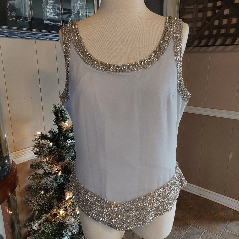 Size 8 2 piece Mother of Bride Elegant formal pant suit by METROSTYLE